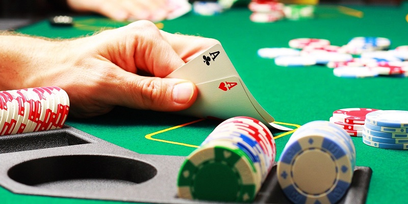 Tại sao vị trí quan trọng trong hand trong poker starting ?