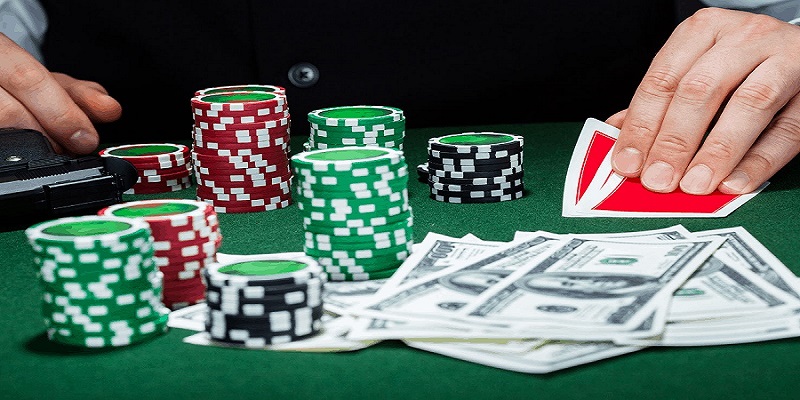 Sơ lược về bộ môn đánh bài Poker